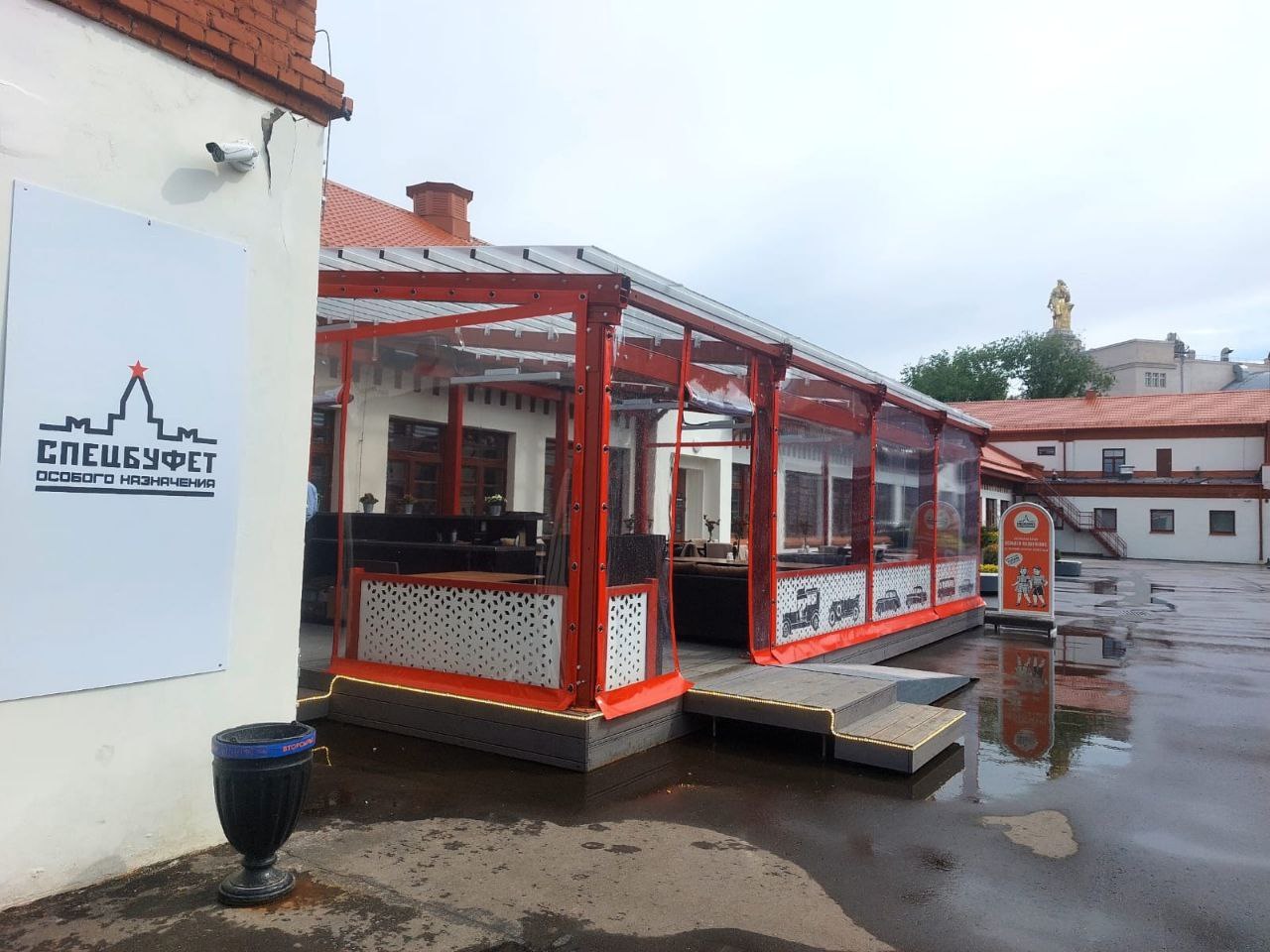 ПВХ шторы для летней террасы кафе в Советске